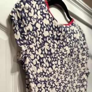 Lands' End Brand Size - Large Red White & Blue Star Pattern